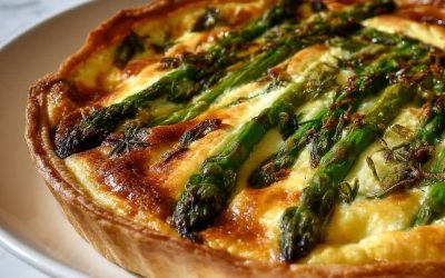 Lätt sparris- och ostquiche