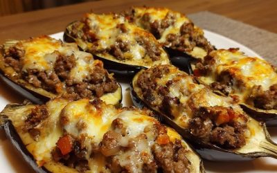 Fyllda auberginer med kött och lök