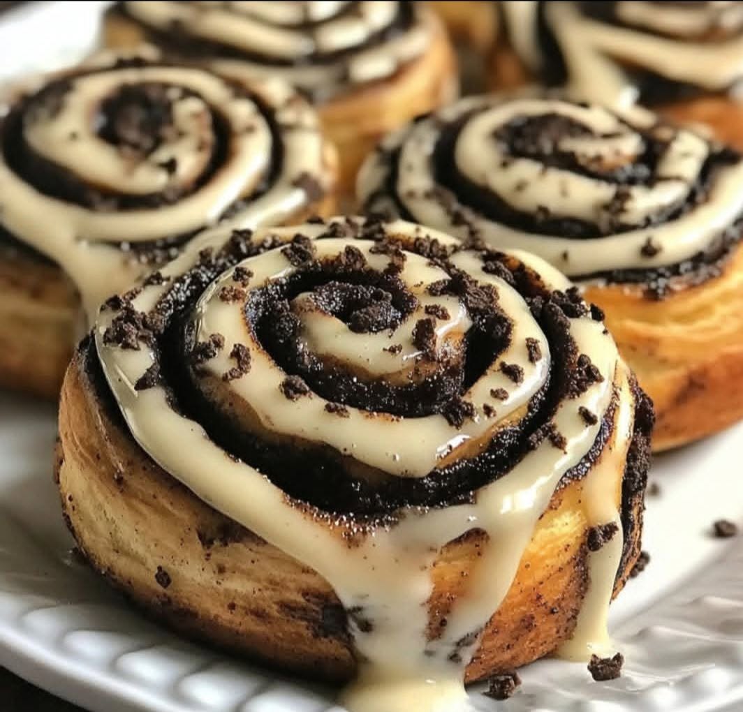 🍪 Kanelbullar med kakor och grädde 🍥