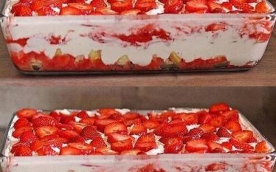 Han gör mig galen, jordgubbs-tiramisu klar på 10 minuter