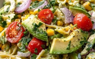 Allt detta med bara 300 kalorier är pasta- och avokadosallad en hälsosam och mättande måltid.