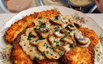 Krispig kyckling och krämig champinjon-parmesansås