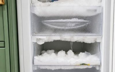 Här är ett bra knep för att tina upp frysen: Isen försvinner utan att du behöver dra ur sladden!