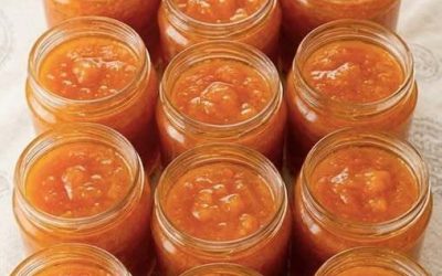 Ugnsbakad aprikosmarmelad: Väldigt god, tjock, och man behöver inte stå vid sidan av!