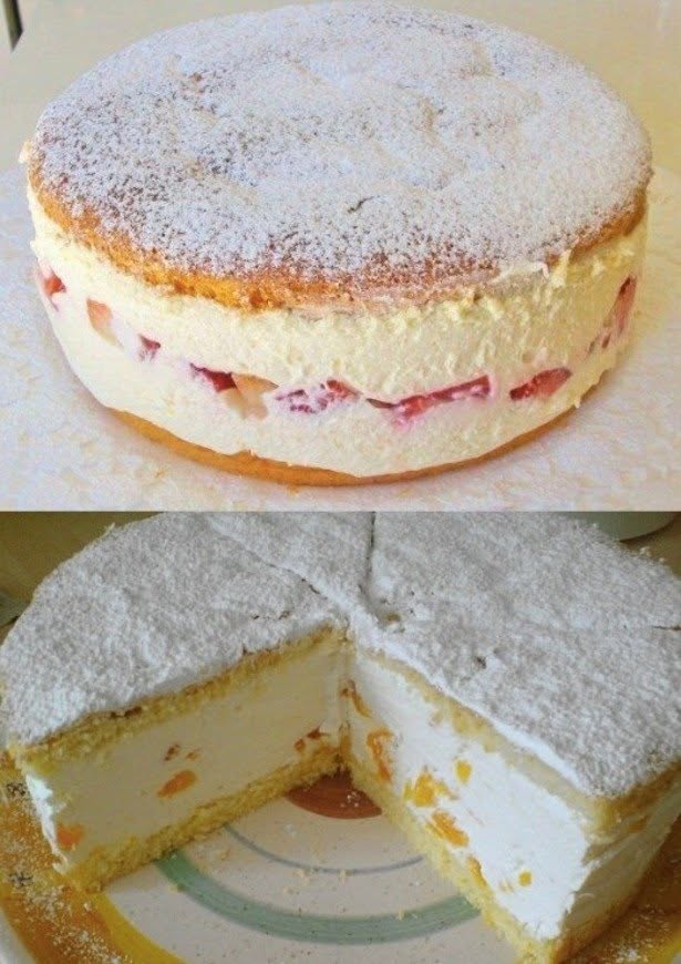 Cheesecake med 300 g grädde och 550 g jordgubbar