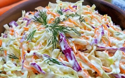 Jag äter den här salladen dag och natt och går ner i vikt snabbt. Kalorisnåla recept, utsökta för en snabb måltid