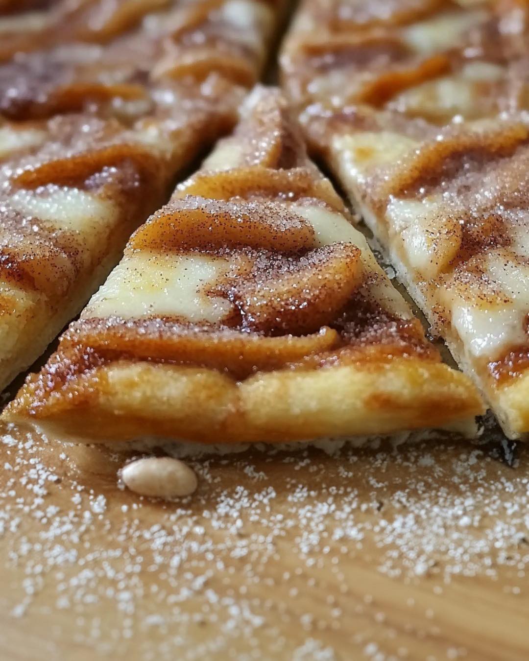 15 minuter till beroendeframkallande pizza med 4 ingredienser och kanelsocker