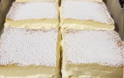 Kvadrater av vaniljkräm
