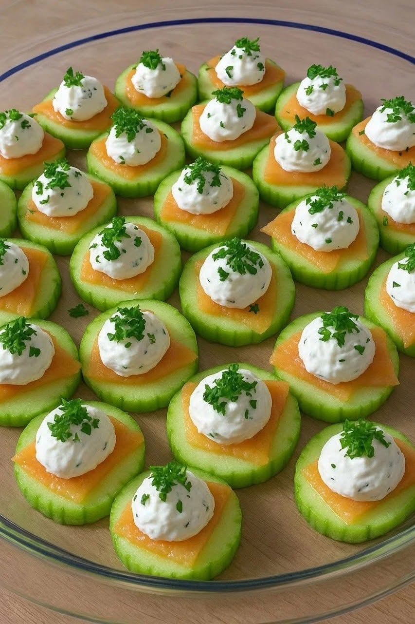 Dessa laxpickles är en fräsch och elegant aperitif, perfekt för att imponera på dina gäster!