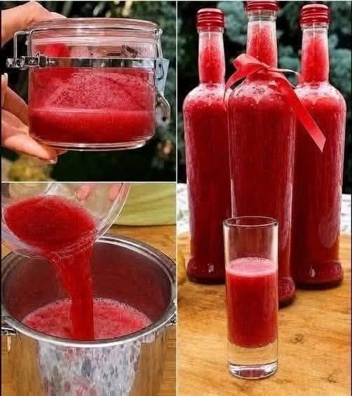 Röd sommarjuice med jordgubbar och vattenmelon – fruktig, fräsch och enkel