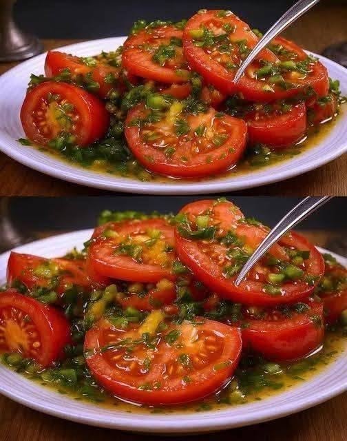 En magisk tomatsallad som du aldrig kommer att göra på något annat sätt… Klicka här för receptet