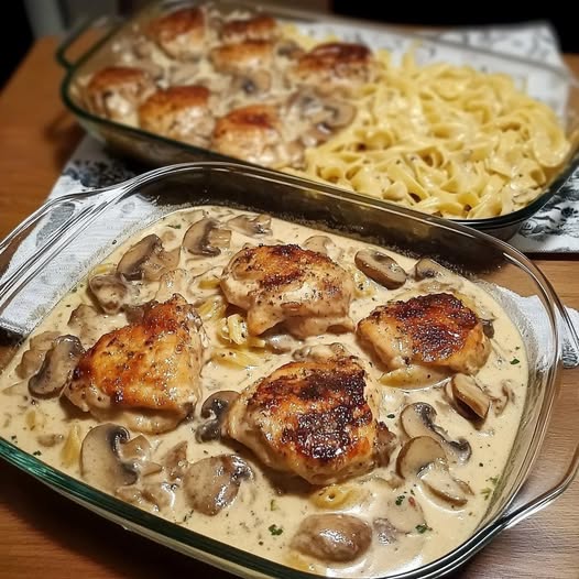 Krämig kyckling med svamp och tagliatelle – en snabb och utsökt middag